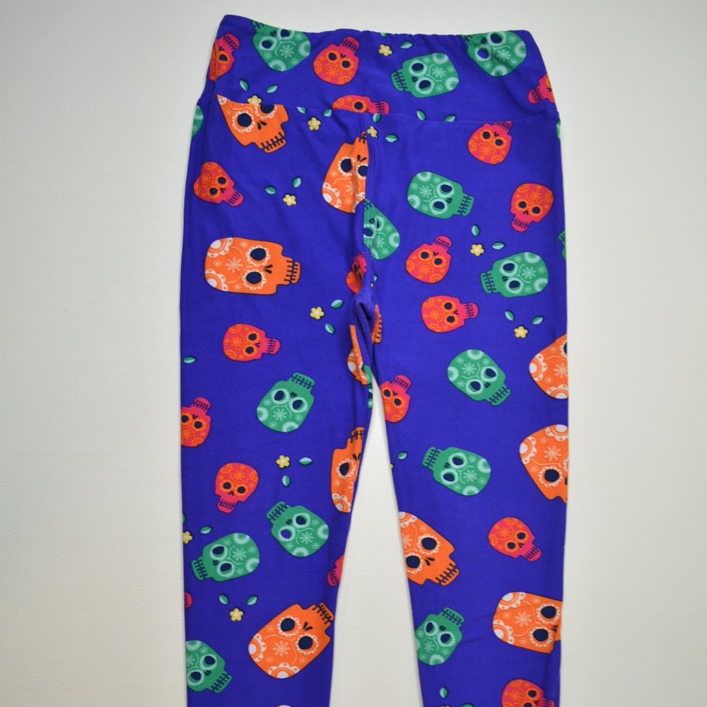 LuLaRoe ONE SIZE Purple SUGAR Skulls DAY OF THE DEAD Stretch LEGGINGS Pants VHTF